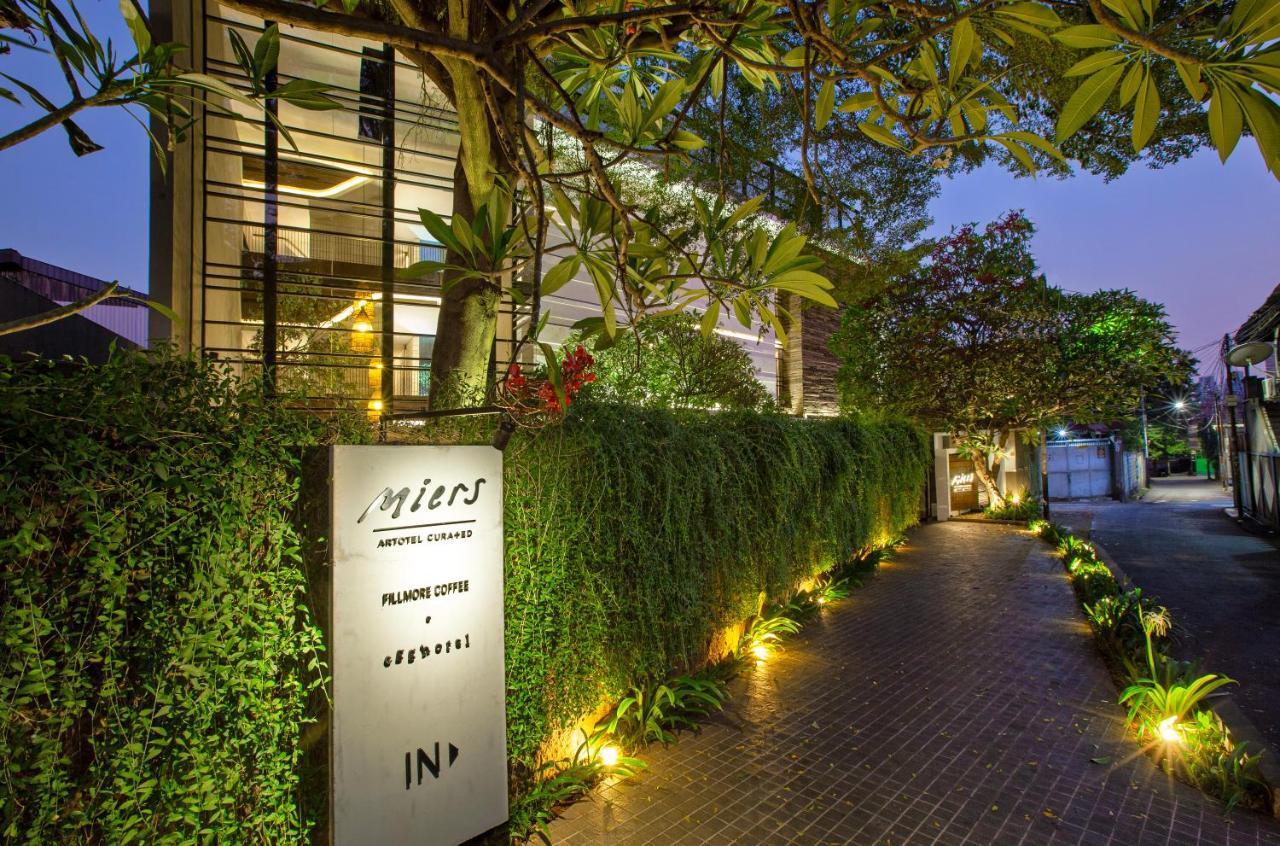 Miers Kuningan, Artotel Curated Giacarta Esterno foto